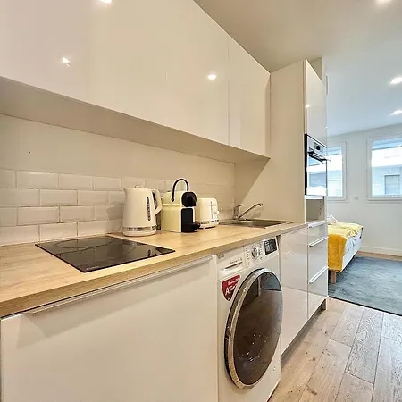 One Bedroom - M10